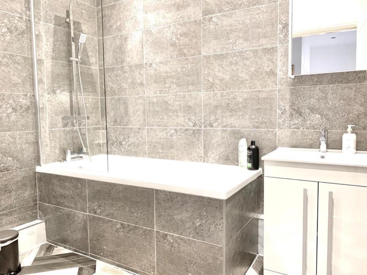 Premium Apartments Thatcham Broadway Exteriér fotografie
